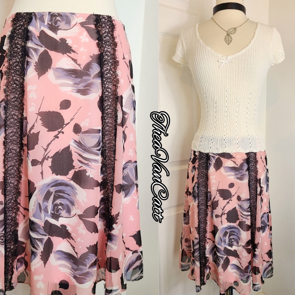 Betsey Johnson New York🌹 roses floral sheer overlay lace details midi skirt 90s